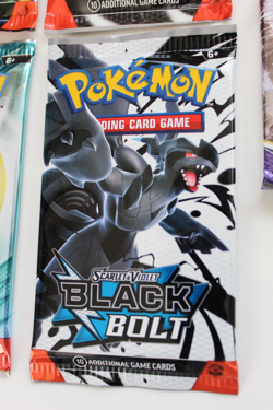POKEMON COLLECTION OF BOOSTER PACKS- 6 ITEMS SEALED - Image 4