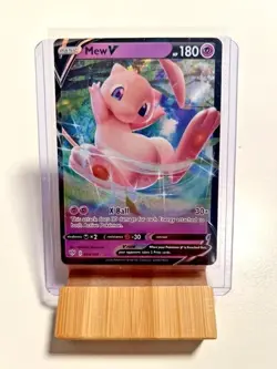 2020 Pokemon Mew V - SWSH03: Darkness Ablaze - 069/189 - RAW - Image 1
