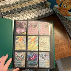 Pokemon TCG Holo Card Lot Kleavor VSTAR Pawmot EX Binder Storage Box Tin - Image 3