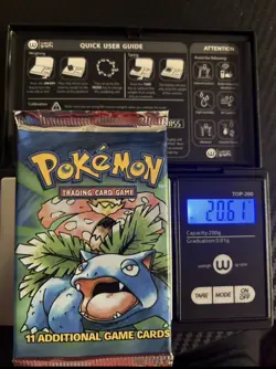 Pokemon Unlimited Base Set Booster Pack Charizard Blastoise Venusaur - Image 3