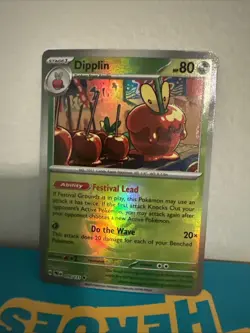 Dipplin ( Pattern) Uncommon Prismatic Evolutions 010/131 NM Master Ball Pokemon - Image 1