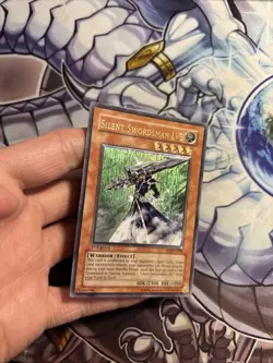 Silent Swordsman LV5 1st Edition FET-EN008 Ultimate Rare Yu-Gi-Oh MP/LP (CD) - Image 2