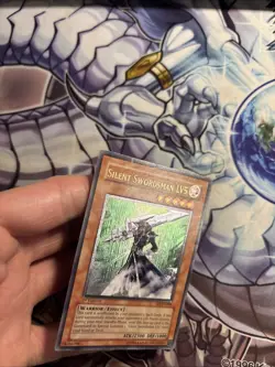 Silent Swordsman LV5 1st Edition FET-EN008 Ultimate Rare Yu-Gi-Oh MP/LP (CD) - Image 5