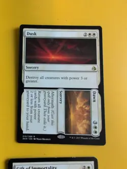 Dusk/Dawn & gift of Immortality Magic the Gathering 2 Card. - Image 4