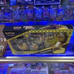 Pokemon TCG Crown Zenith Pikachu Vmax Premium Collection Box - Image 4