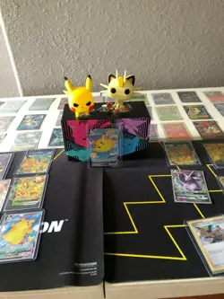 Pokemon TCG Flying Pikachu VMAX Celebrations 007/025 Holo Ultra Rare - Image 3