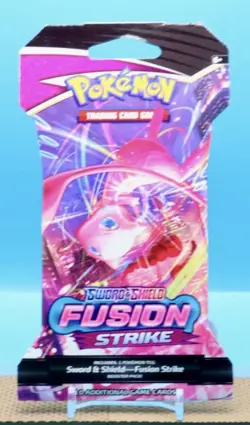 Pokemon TCG: Sword & Shield Fusion Strike Sleeved Booster Pack💥 - Image 1