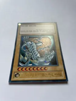 Blue Eyes White Dragon LC01-EN004 NM Ultra Rare Limited Edition Yu-Gi-Oh! TCG - Image 3