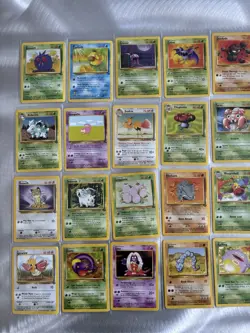 Vintage Pokemon 104 Card Lot Commons Uncommons Base Set Fossil Mint NM LP - Image 1