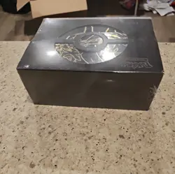 Pokemon TCG Sword & Shield Zacian ETB Elite Trainer Box Plus Factory Sealed ✅ - Image 4