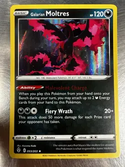 Pokemon TCG Galarian Moltres 093/203 Evolving Skies Reverse Holo Rare NM/M - Image 1
