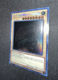 Yu-Gi-Oh! TCG Blue-Eyes White Dragon 1st Edition Ghost Rare Card GFP2-EN175 - Image 3