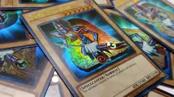 Dark Magician - LC01-EN005 - Ultra Rare - Limited Edition - NM - Yu-Gi-Oh - Image 2