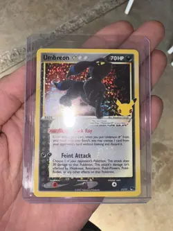 Pokemon TCG: Umbreon Gold Star 17/17 Celebrations 25th Anniversary NM - Image 3