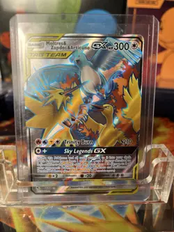 Pokemon NM Moltres Zapdos Articuno GX Hidden Fates Full Art 66/68 - Image 1