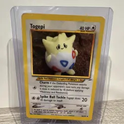 Nintendo Togepi 56/105 Neo Discovery Regular Vintage Basic 40 HP Pokemon TCG - Image 1