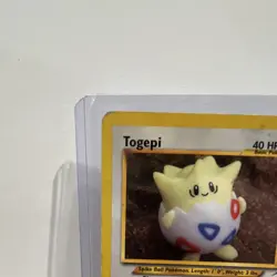 Nintendo Togepi 56/105 Neo Discovery Regular Vintage Basic 40 HP Pokemon TCG - Image 2