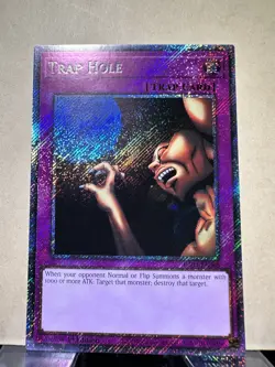 Yugioh 1x Trap Hole RA03-EN085 Platinum Secret Rare 1st Ed NM - Image 1