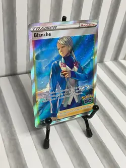 Pokemon TCG Blanche SWSH227 Black Star Promo Holo Card Near Mint Condition - Image 3