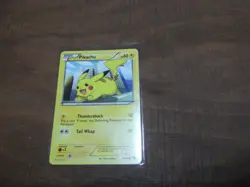 Pokemon Cards Pikachu Non Holo 39/99 Next Destinies NM 2012 - Image 3