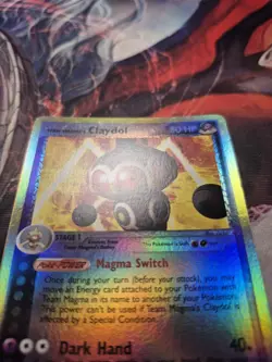 Team Magma's Claydol 33/95 EX Team Magma Vs Team Aqua Reverse Holo Pokemon LP - Image 2