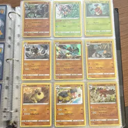 621 Pokemon GO Card Lot Binder Lapras Gyarados Togekiss Misdreavus Teddiursa - Image 3