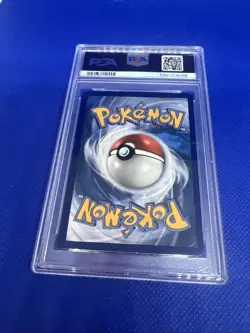 2020 Pokemon English Card - PSA 10 - Pikachu V SWSH Vivid Voltage #43 - Image 3