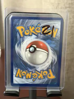 Pokemon - Sword & Shield Fusion Strike - Pikachu V 86/264 NM - Image 2