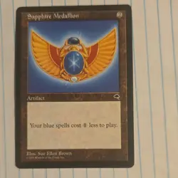 Sapphire Medallion Tempest Regular Rare Artifact Sue Ellen Brown Wizards English - Image 1