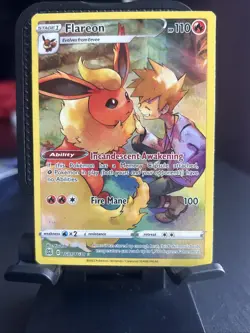 Pokemon TCG Flareon Trainer Gallery Holo Card TG01/TG30 Swsh09 Brilliant Stars - Image 1