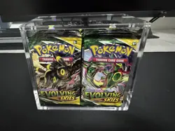 Pokemon Evolving Skies (36 Sealed Booster Packs) - Acrylic security sealed - Image 1