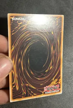 Yu-Gi-Oh Blackwing The Zephyr 1st Edition TSHD-EN003 Ultimate Rare UTR - Image 5