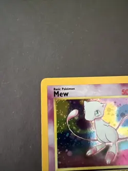 Mew Holo Black Star Promo #9 Pokemon TCG Vintage WOTC Promo - Image 4
