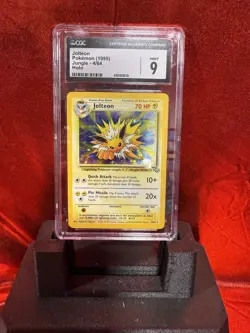 1999 Pokemon Jungle Jolteon #4/64 Holo – CGC 9 MINT - Image 2