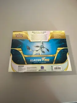 Pokemon TCG Glaceon VSTAR Special Collection Box - SEALED - Image 2