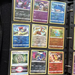 Pokemon Holo Binder Collection 103 Cards - Image 4