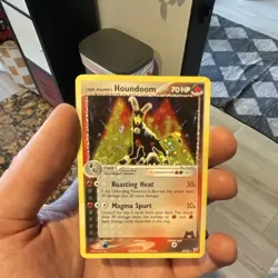 Pokemon Team Magma's Houndoom Holo Rare 10/95 70 HP Darkness 2004 Card TCG - Image 1