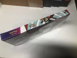 Pokemon Orbeetle V Box Set with 6 Additional HOLO Cards Brand New Sealed! - Image 4