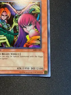 Yu-Gi-Oh 1st Edition Asian English MRD-009 Harpie Lady Sisters Super Rare - Image 2