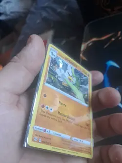 Pokemon Card Sirfetch'd Darkness Ablaze Cracked Ice Holo Rare 098/189 Near Mint - Image 3