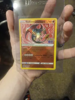 Radiant Charizard 011/078 Pokemon GO Holo - Image 1