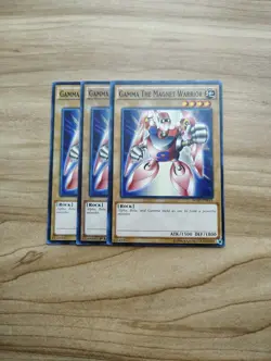 Yu-Gi-Oh! - Gamma The Magnet Warrior 3X - Full Playset - Image 1