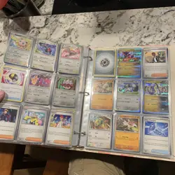 Pokemon Binder Collection 600+ Cards! Holos Reverse Holos Read - Image 2