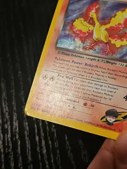 2000 Pokemon Gym Heroes Rocket's Moltres Holoe Rare 12/132 HP-DMG - Image 4