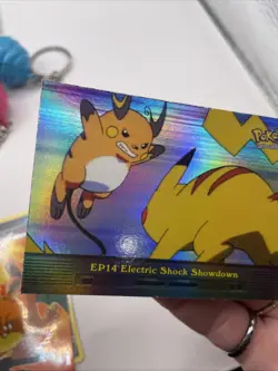 Topps Pokemon EP14 Electric Shock Showdown Rainbow Foil Blue Label NM - Image 2