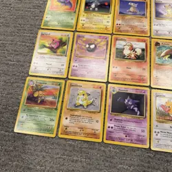 Vintage 1999 Pokemon Cards Lot 25 Base Jungle Fossil LP/NM No Duplicates WOTC #E - Image 5