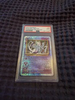 Pokemon Mewtwo Reverse Holo Card 29/110 Legendary Collection PSA 9 - Image 1