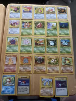 Large Vintage Pokemon 140 Card Lot No Duplicate Cards- Base, JG, Fossil, Neo Ect - Image 3
