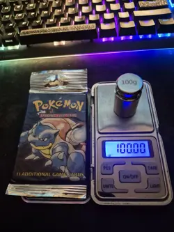 20.9g Wizards of the Coast Pokemon Base Set Booster Pack 742818061582 - Image 3