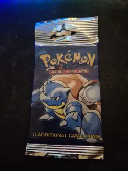 20.9g Wizards of the Coast Pokemon Base Set Booster Pack 742818061582 - Image 4